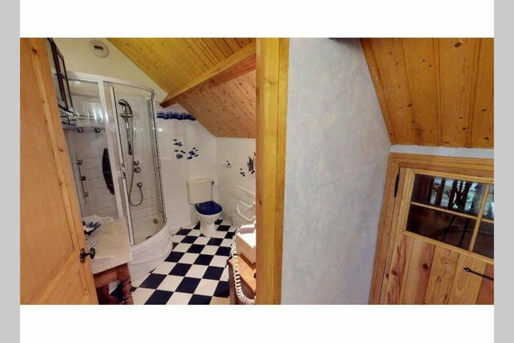 La Grange De Salvaneix Gite Pour 15 Personnes 7 Chambres Avec 6 Sdb-6Wc Sarran المظهر الخارجي الصورة