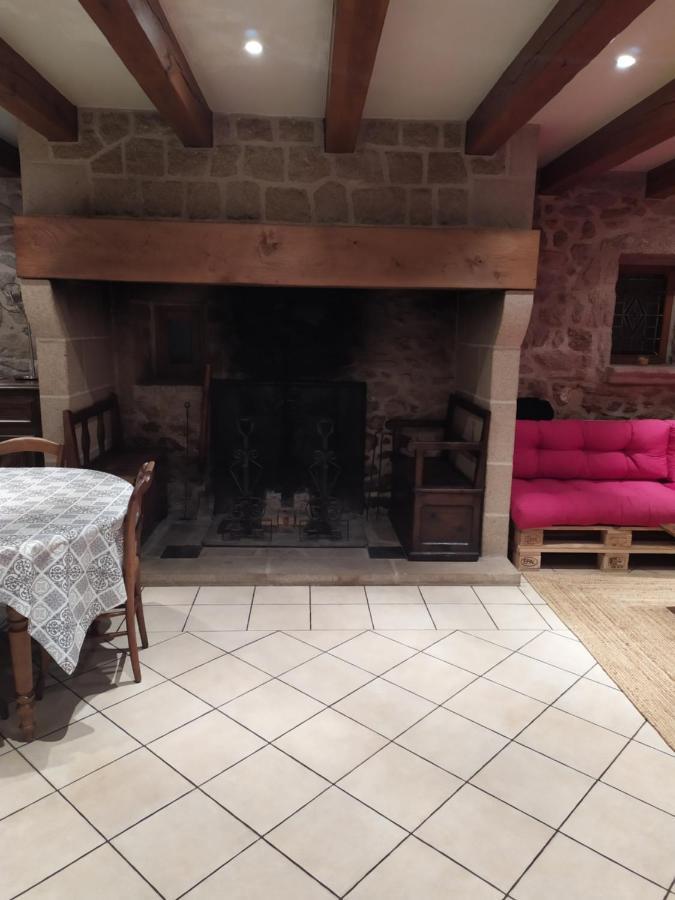 La Grange De Salvaneix Gite Pour 15 Personnes 7 Chambres Avec 6 Sdb-6Wc Sarran المظهر الخارجي الصورة