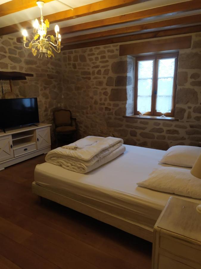 La Grange De Salvaneix Gite Pour 15 Personnes 7 Chambres Avec 6 Sdb-6Wc Sarran المظهر الخارجي الصورة
