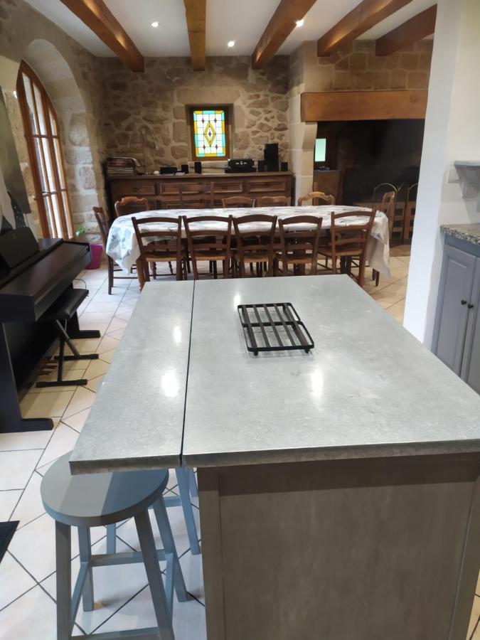 La Grange De Salvaneix Gite Pour 15 Personnes 7 Chambres Avec 6 Sdb-6Wc Sarran المظهر الخارجي الصورة
